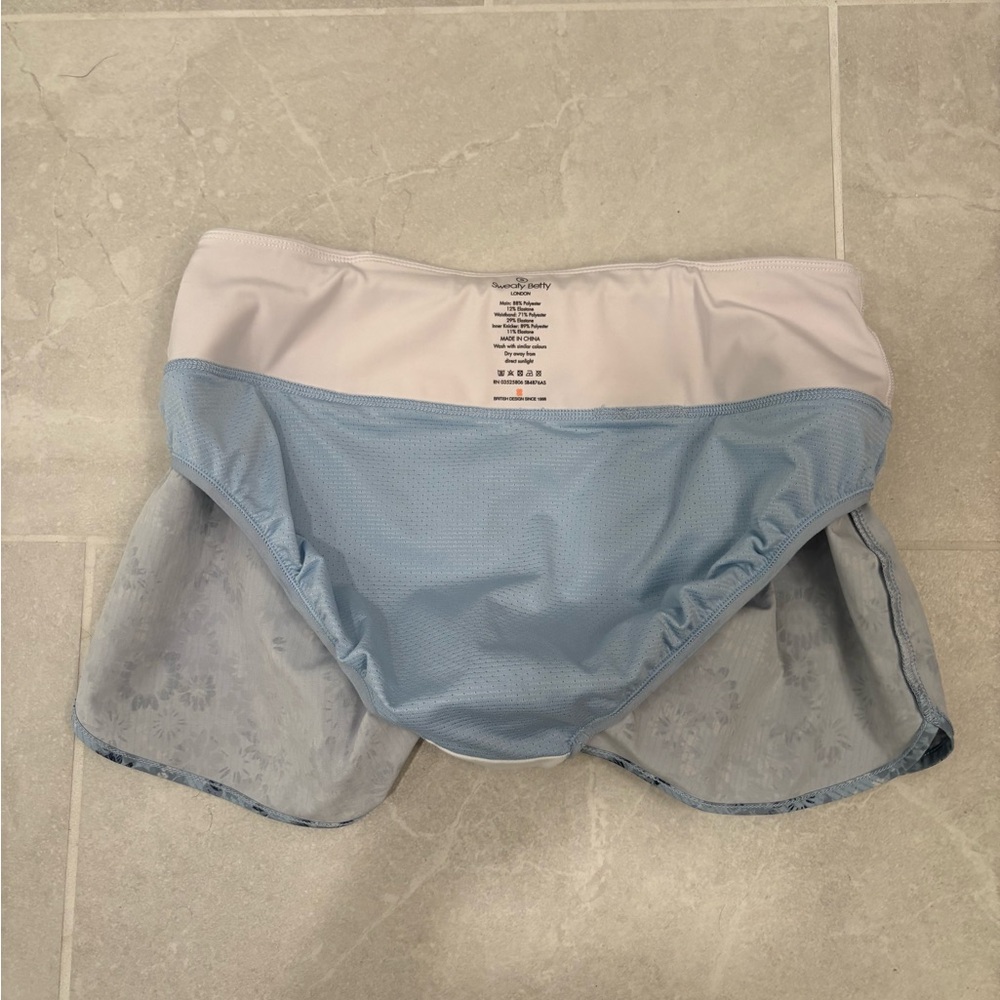 Sweaty Betty Blue White Floral Time Trial Run Shorts Size Small - Picture 9 of 11